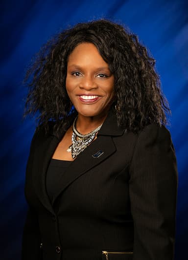 Reneé Pack