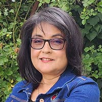 Diane Torres-Velásquez
