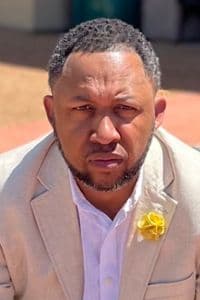 Kenji Holloway