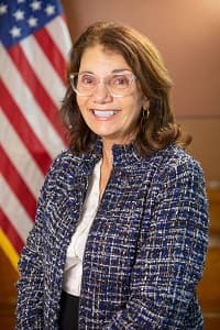 Deb Fellela