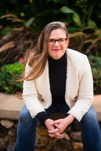 Liz Larson