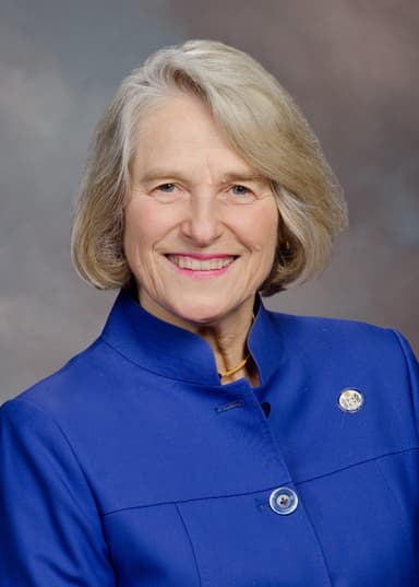 Betsy Carr